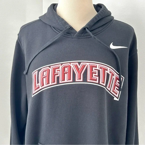 🌸Nike Lafayette Hoodie. Black with Maroon Lettering Size: XL - Picture 2 of 7